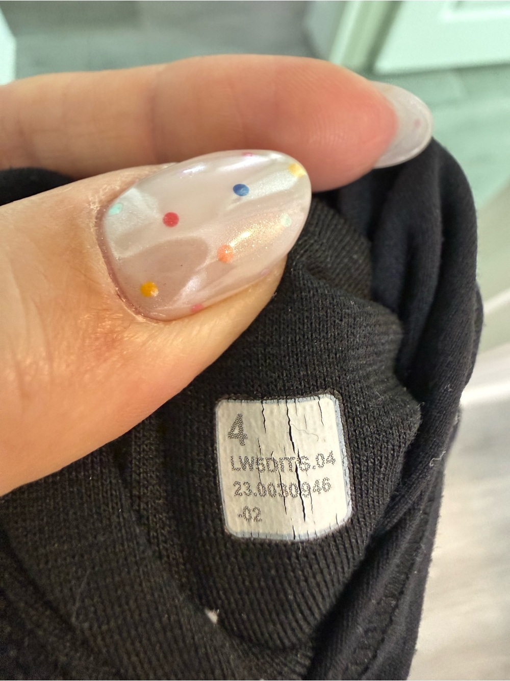 Black Lululemon Leggings - Picture 6 of 6
